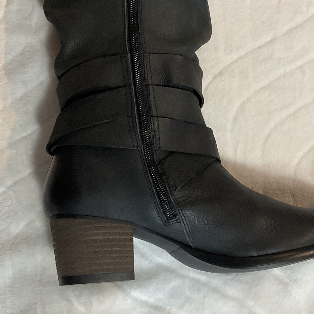 Elegant Black leather Heeled Boots for Women NEW - Picture 3 of 6